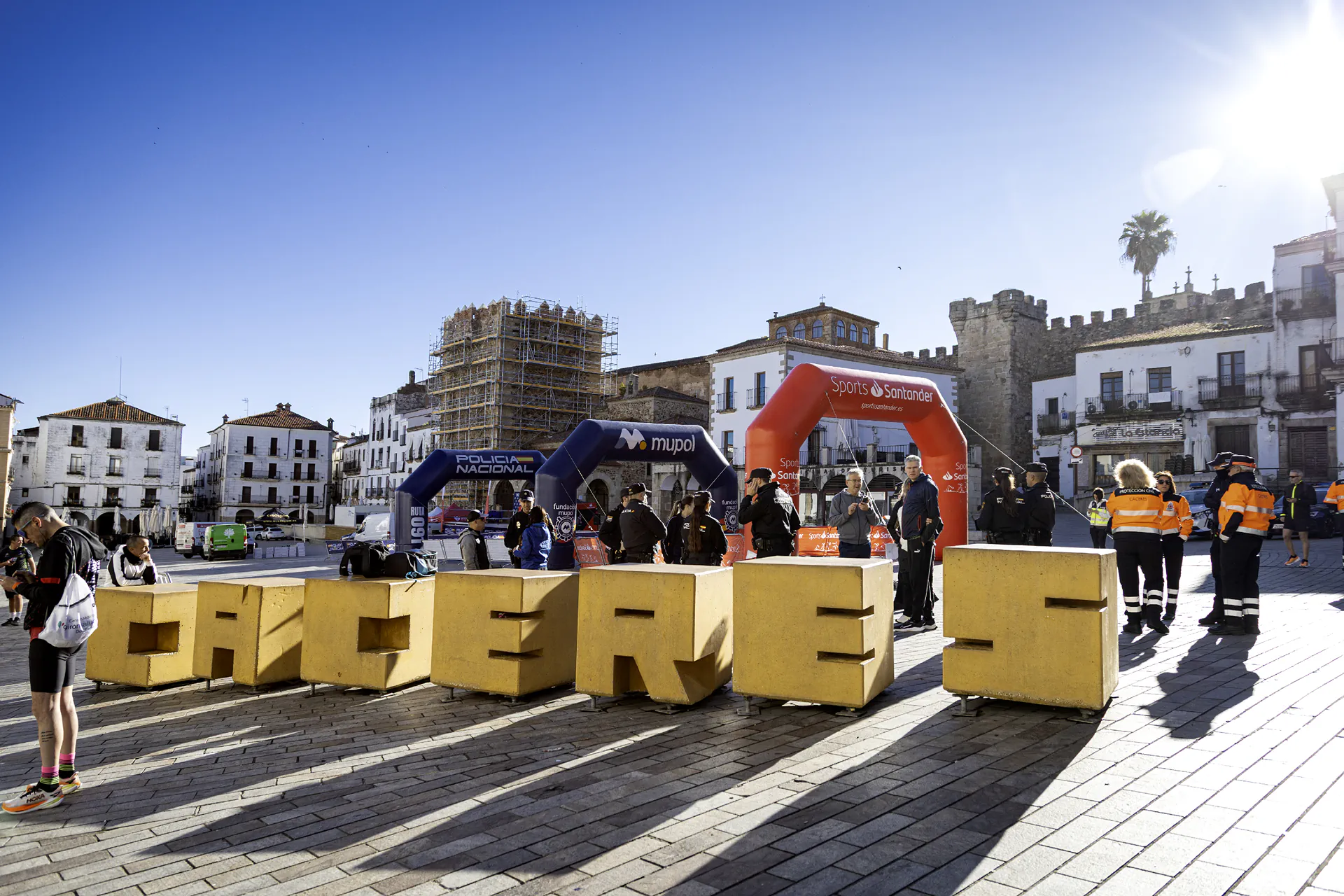 Carrera Solidaria de Cáceres 2026