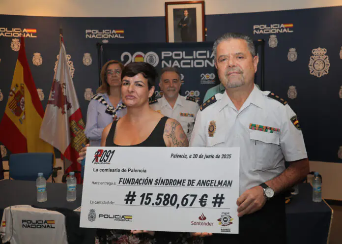 La Policía Nacional de Palencia recauda más de 15.000 euros para la Fundación FAST España | Palencia en la Red