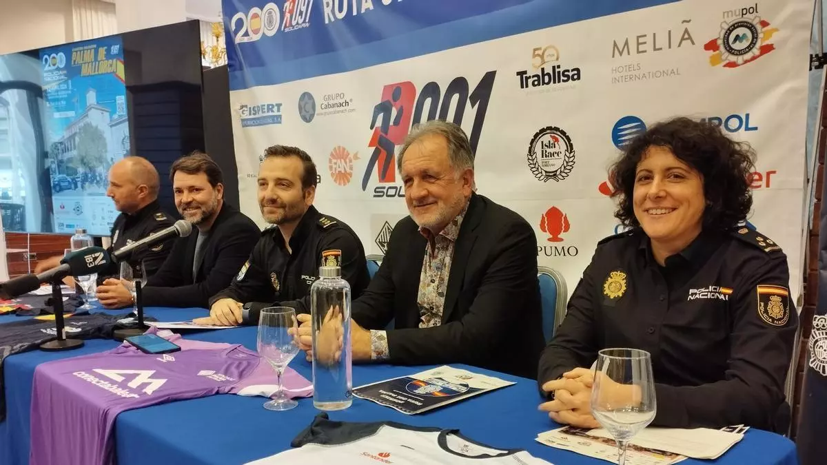 Una carrera solidaria para acercar la Policía a los ciudadanos de Palma | Diario de Mallorca